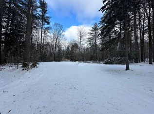 186 Page Rd, New London, NH 03257