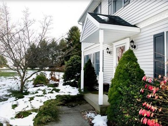 Front entryway