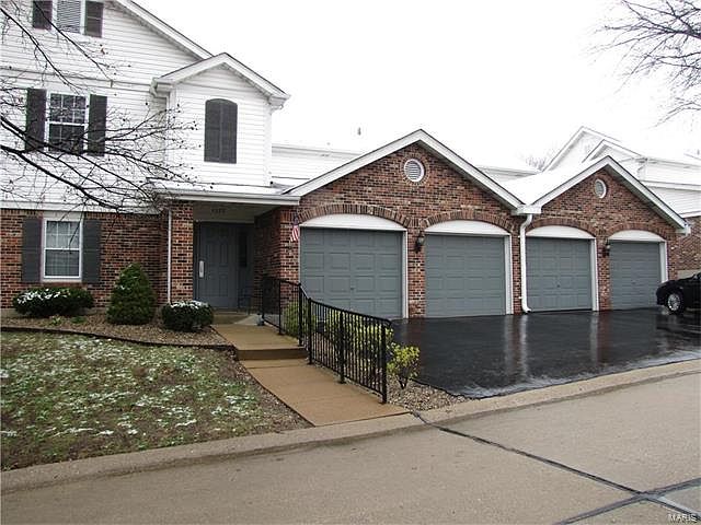 1st image of 4329 Sunridge Dr APT C
