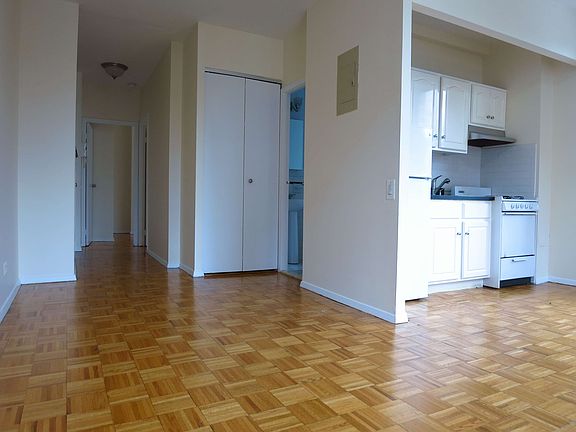 2nd image of 501 E 78th St APT 5C