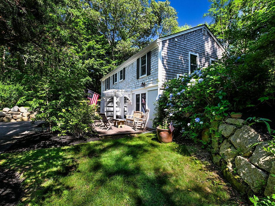 1st image of 72 Benjamin Nyes Lane