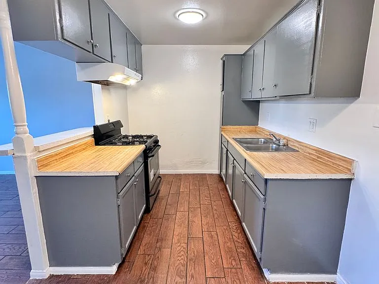 17441 Jacquelyn Ln — Photo 5