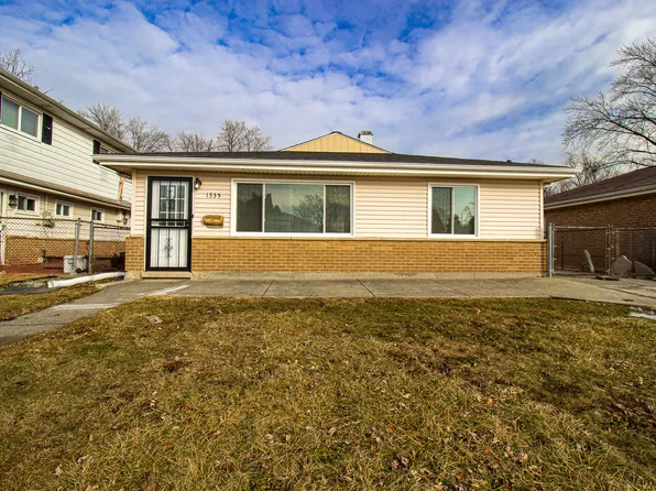 1335 Mackinaw Ave, Calumet City, IL 60409