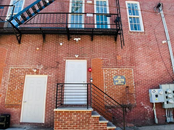 271 Hamilton Ave #2R