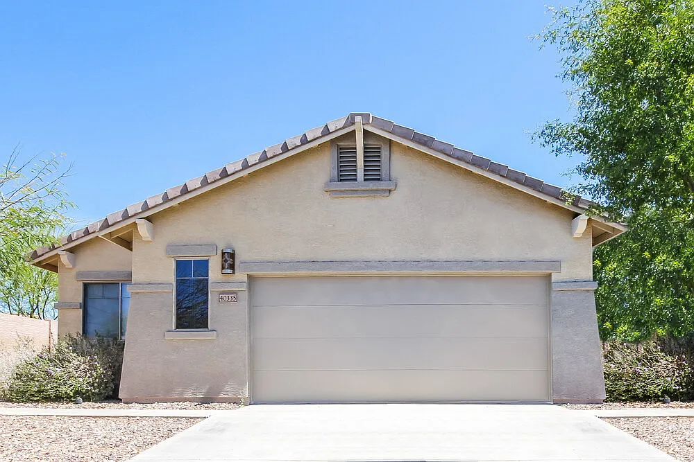 2 bed, 2.0 bath, 1454 sqft, $2,450 — Photo 1