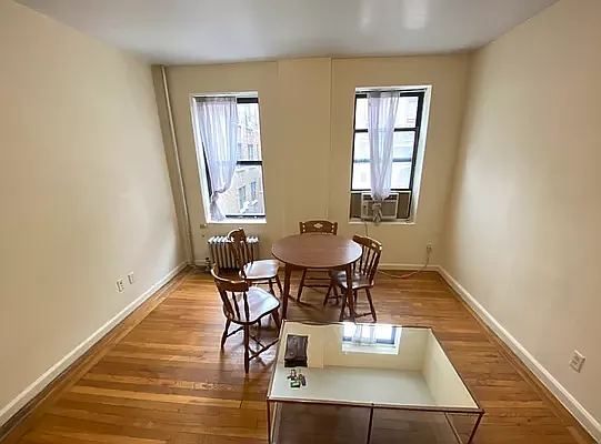 Rented by Level Group | media 7