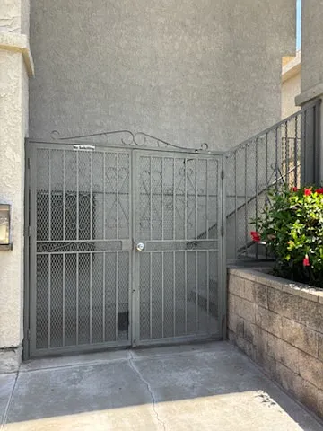 2 bed, $2,495 — Photo 2