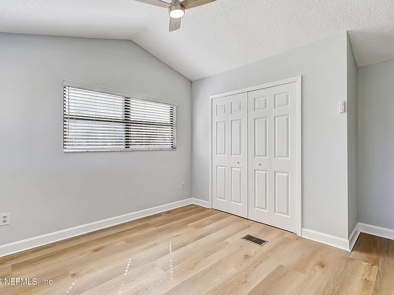 11321 Deep Ln — Photo 13