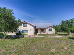 316 Victoria Dr, Kerrville, TX 78028