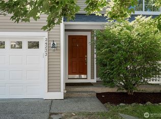 24233 237th Way SE, Maple Valley, WA 98038