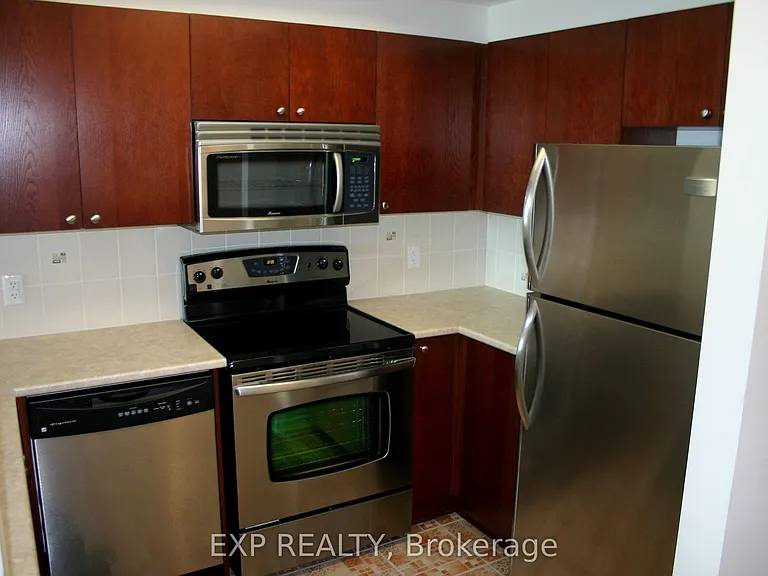 200 Rideau St #1002 — Photo 12