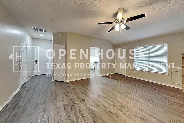 6708 Caribou Dr — Photo 4
