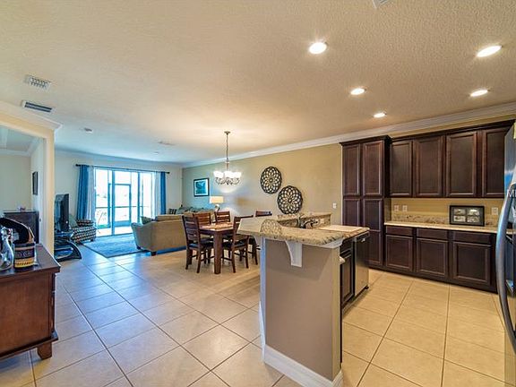 4th image of 10426 Belfry Cir