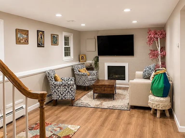 18 Harvest Rd — Photo 15