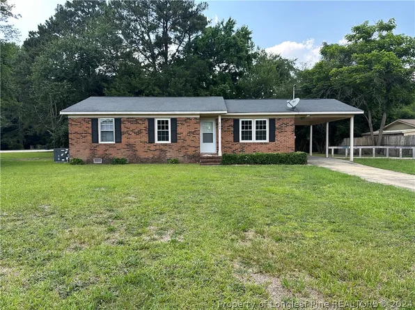 6504 Saint Louis St, Fayetteville, NC 28314