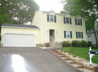 14 E Normandy Dr, Waterbury, CT 06705