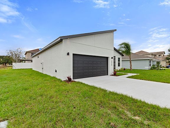 3rd image of 2370 Rock Dr