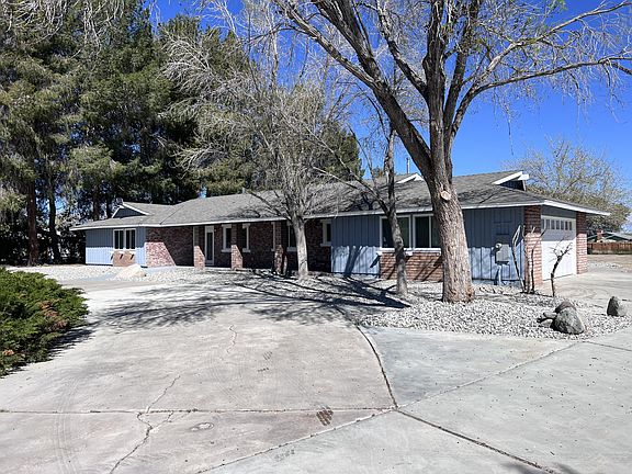 4th image of 3255 E Avenue H8