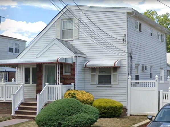 3 Everett Street, Valley Stream, NY 11580