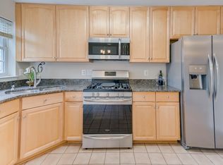 8858 Benchmark Ln, Bristow, VA 20136