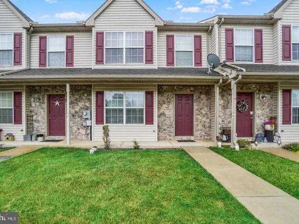 45 Yarrow Ct #F045, Manchester, PA 17345