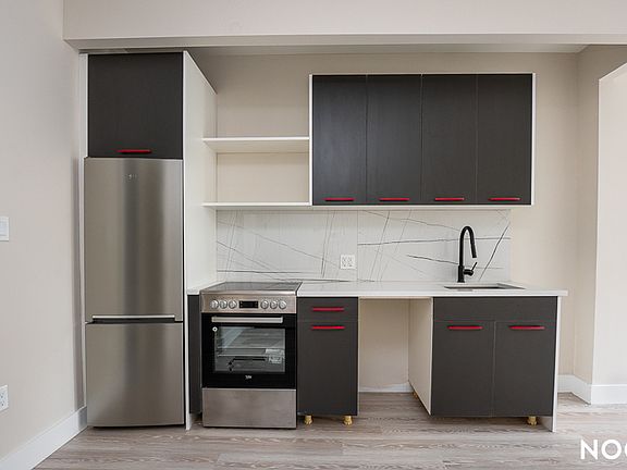 5th image of 375 Knickerbocker Ave #2C