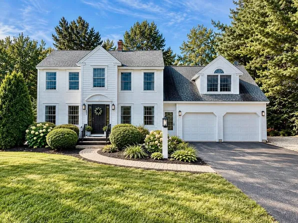 42 River Woods Drive, Scarborough, ME 04074