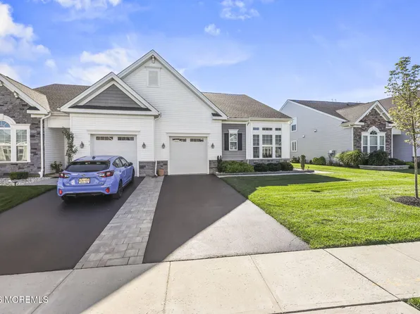 96 Starlight Drive, Monroe Twp, NJ 08831