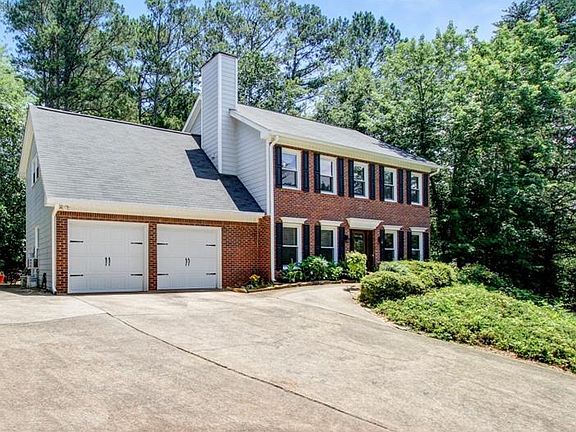 2nd image of 4850 Willow Creek Dr