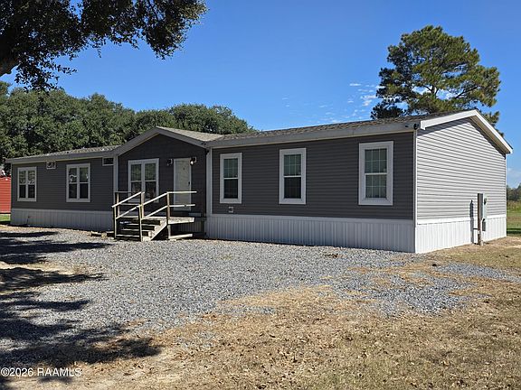 3rd image of 436 Bertrand Rd