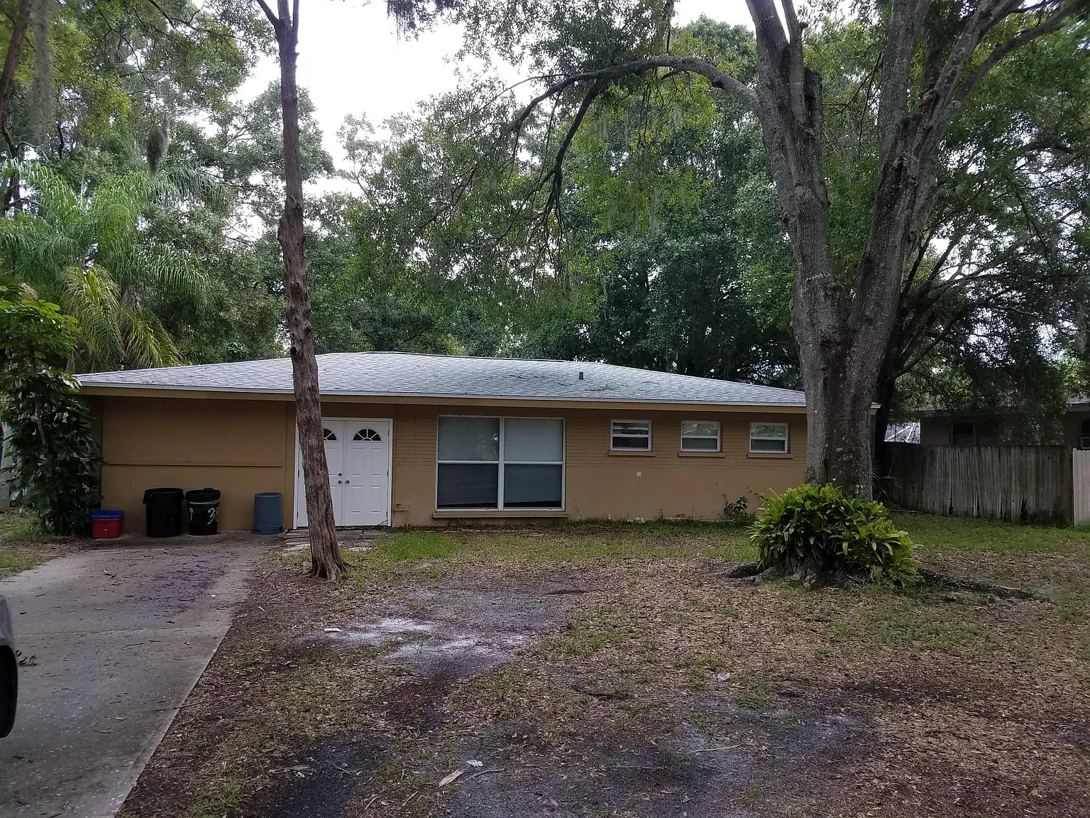 3 bed, 1050 sqft, $2,195 — Photo 1