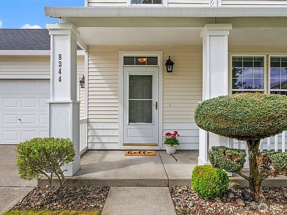 2nd image of 8344 15th Avenue SE