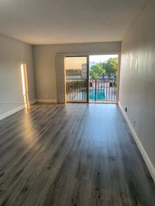 8620 N Sherman Cir APT 404, Hollywood, FL, 33025