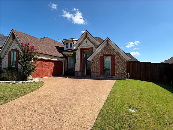 3rd image of 4802 Comstock Way