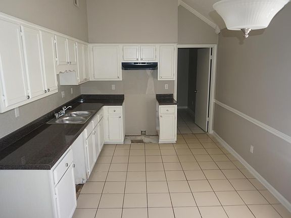 3rd image of 2660 Willow Rest Dr