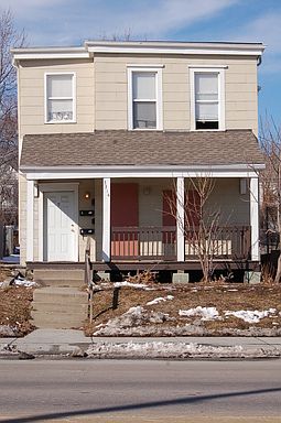 1st image of 3314 E 12th St APT D