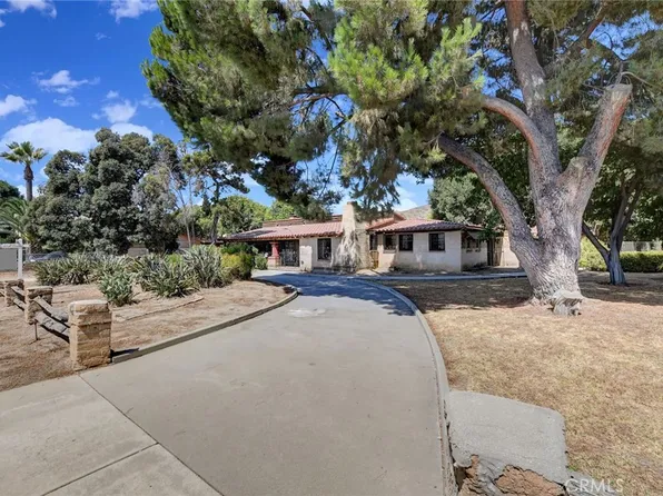 1609 Elwood St, Pomona, CA 91768