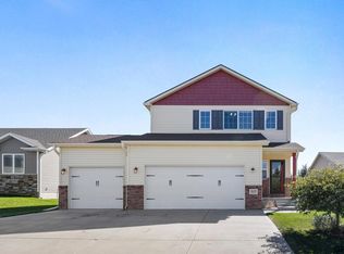1625 W Silverado Ct, Lincoln, NE 68521