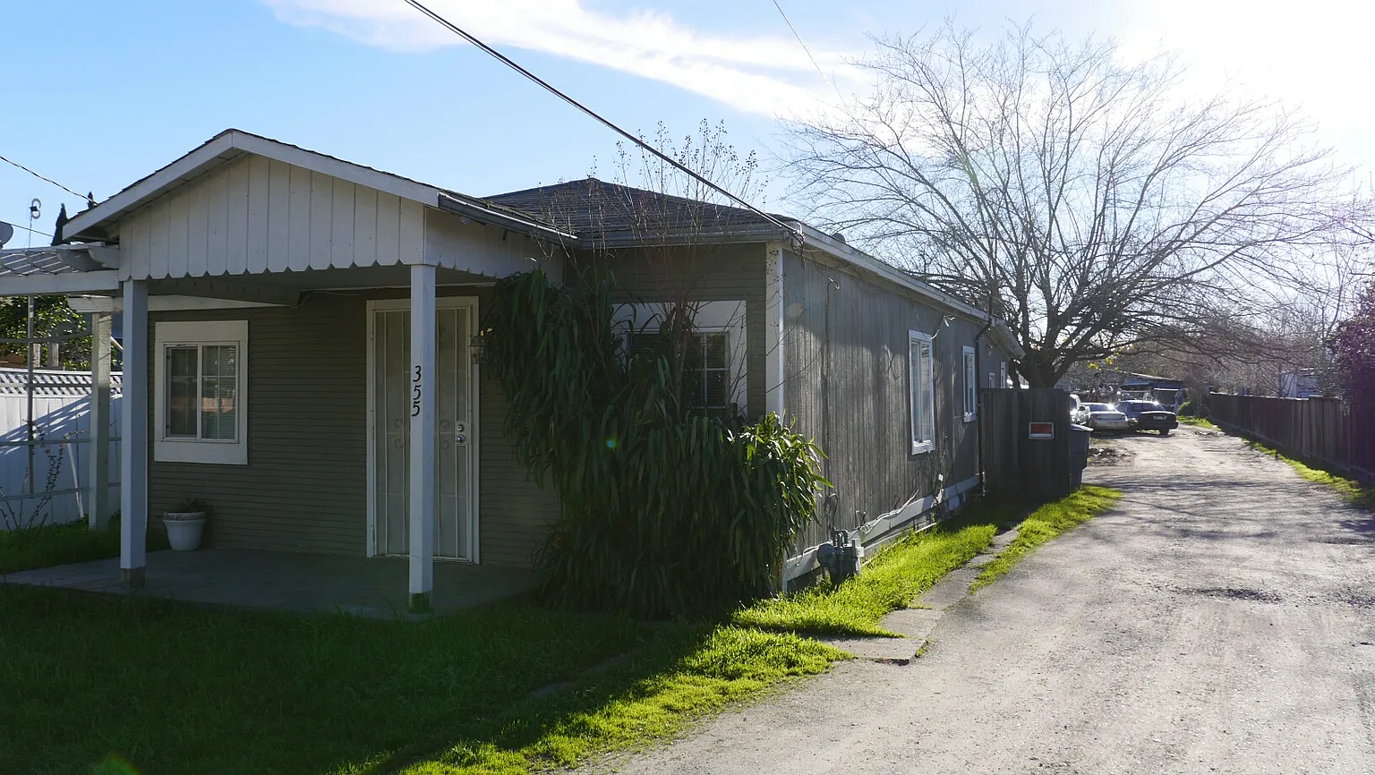 355 Meadow Ln photo 1