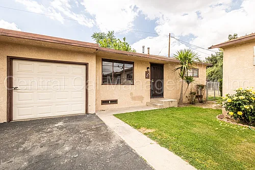 Floor plan 345 Sequoia Dr.