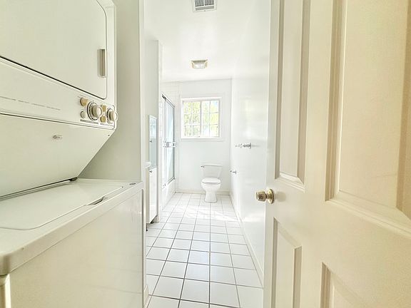 5th image of 612 Brooks Ave #A