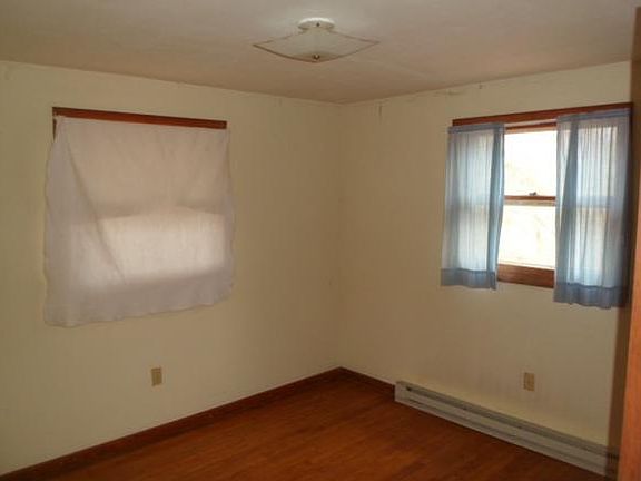 5th image of 125 Lynnwood Dr