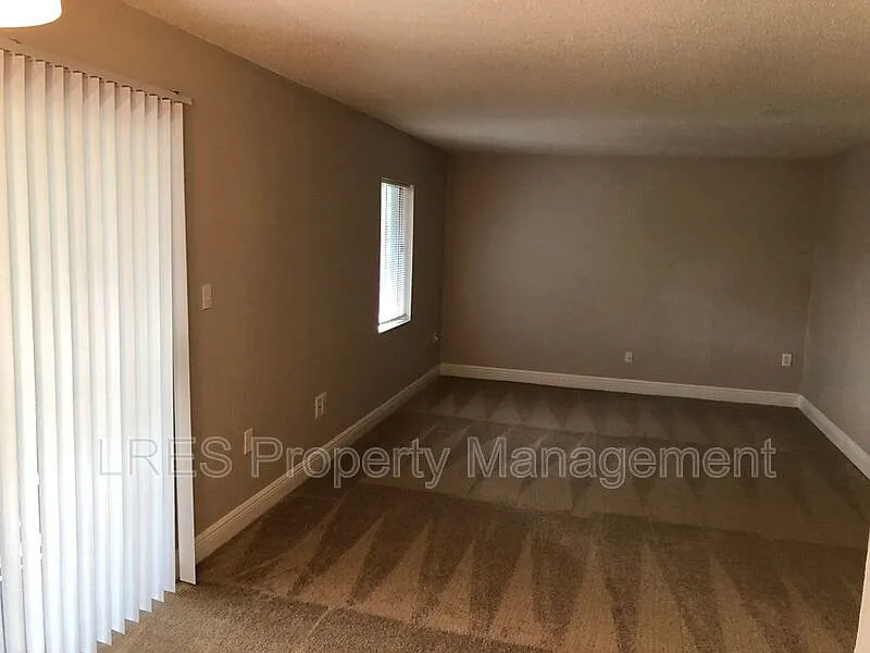 2 bed, 2.0 bath, $1,325 — Photo 4