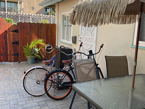 2nd image of 1144-1148 Pacific Beach Dr