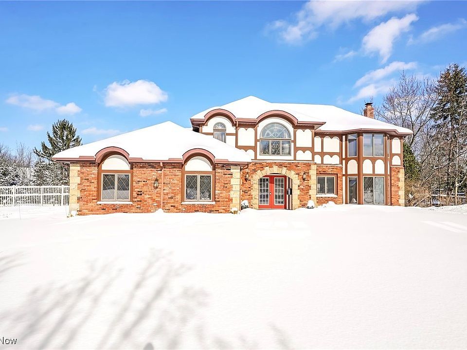1st image of 10510 Tudor Cir