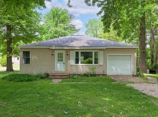 18992 Blue Star Hwy, South Haven, MI 49090