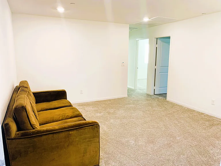2814 Frabiele St — Photo 37
