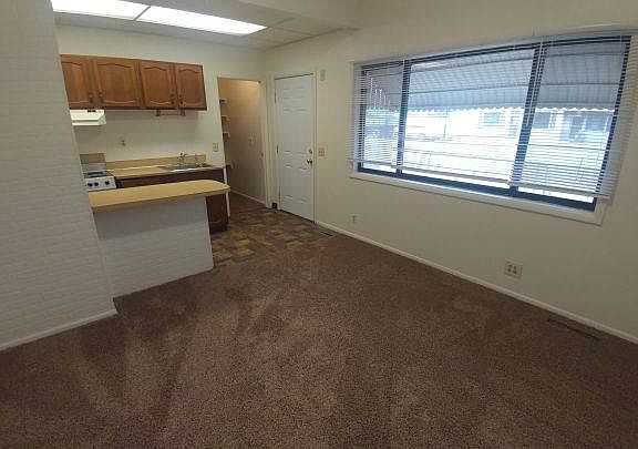 4th image of 115 N 19th St APT 3