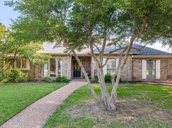 1225 Cloudy Sky Ln, Lewisville, TX 75067