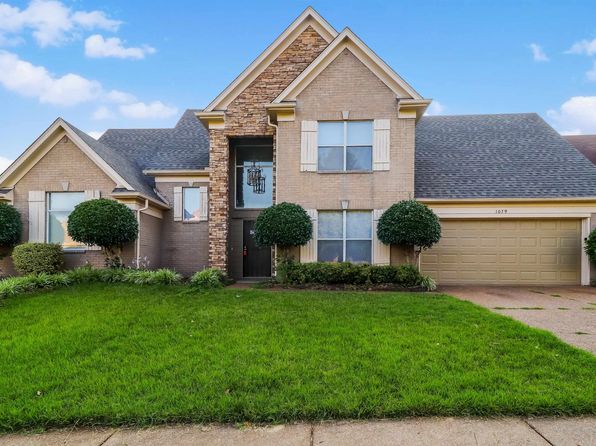 1079 Mossy Knoll Dr